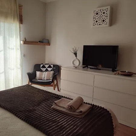 Lovely Bedroom In Aljezur Esterno foto